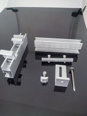 ราคาดี ระบบติดตั้งแผงโซลาร์เซลล์บนหลังคากระเบื้องพร้อมขายึด L Foot ออนไลน์